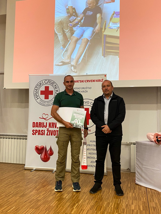 Crveni križ Knin obilježio Dan darivatelja krvi: 'Prikupili 670 doza krvi samo u ovoj godini'