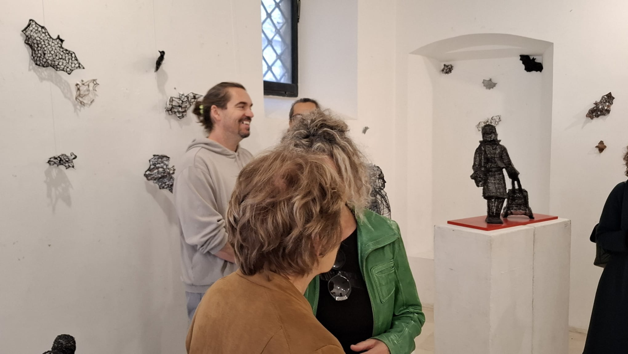 Izložba Martine Đira otvorena u Krševanu