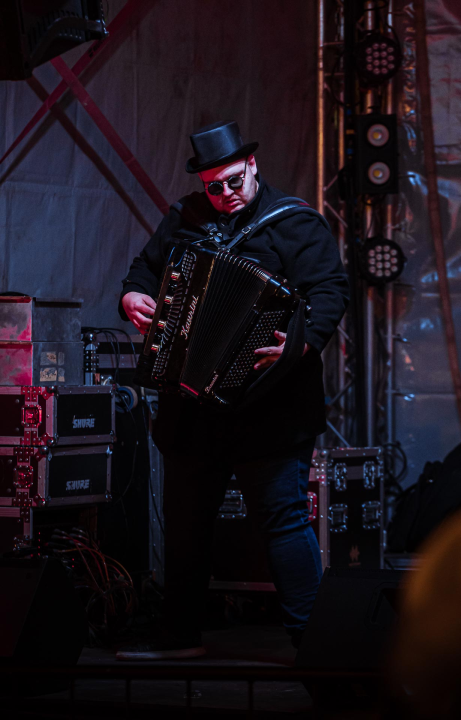 Energični Ogenj zabavio šibensku publiku drugu večer Adventure