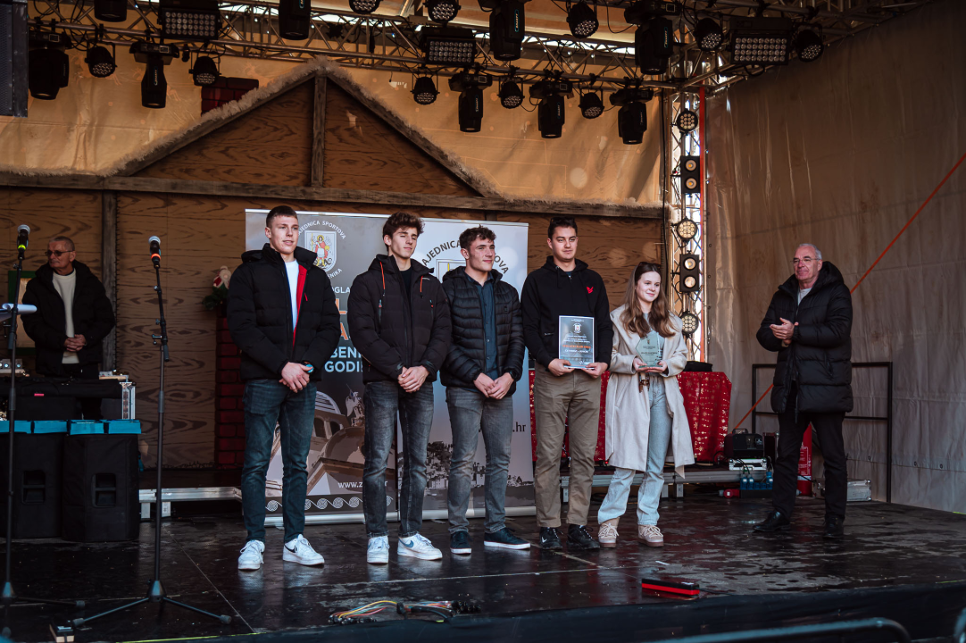 FOTO Sportski laureati Šibenika u 2025-oj: Roko Zorić, Kiara Radnić, Stipe Bralić, košarkašice i vaterpolisti