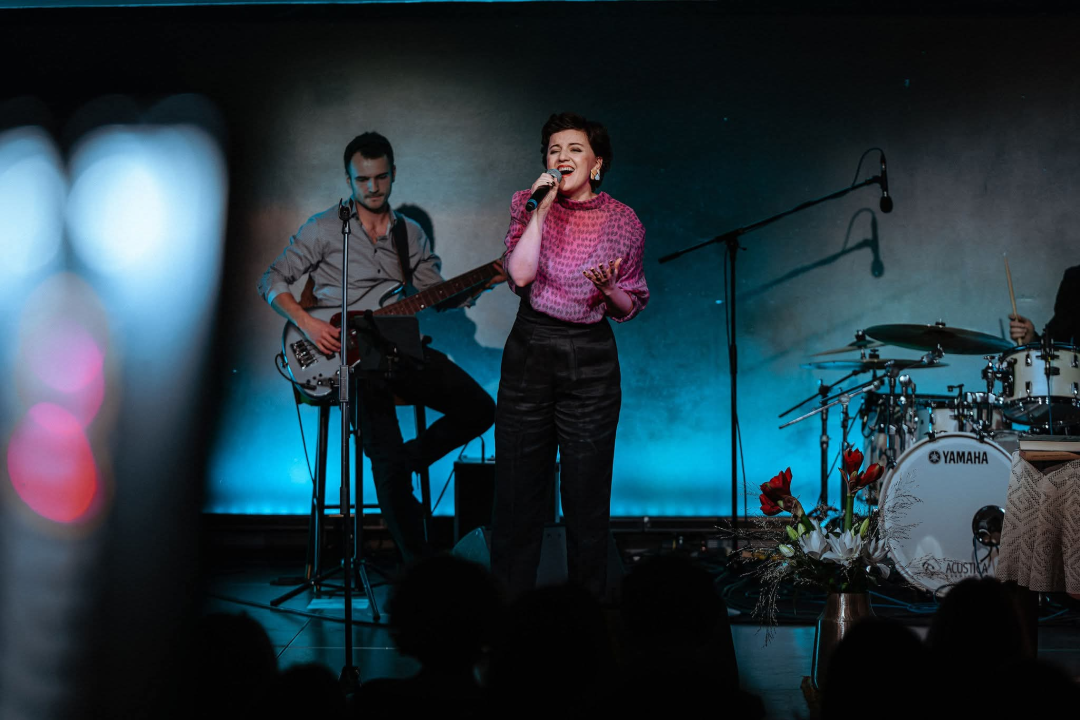 U čast Gabi i Arsena: Četiri vokalistice oduševile šibensku publiku