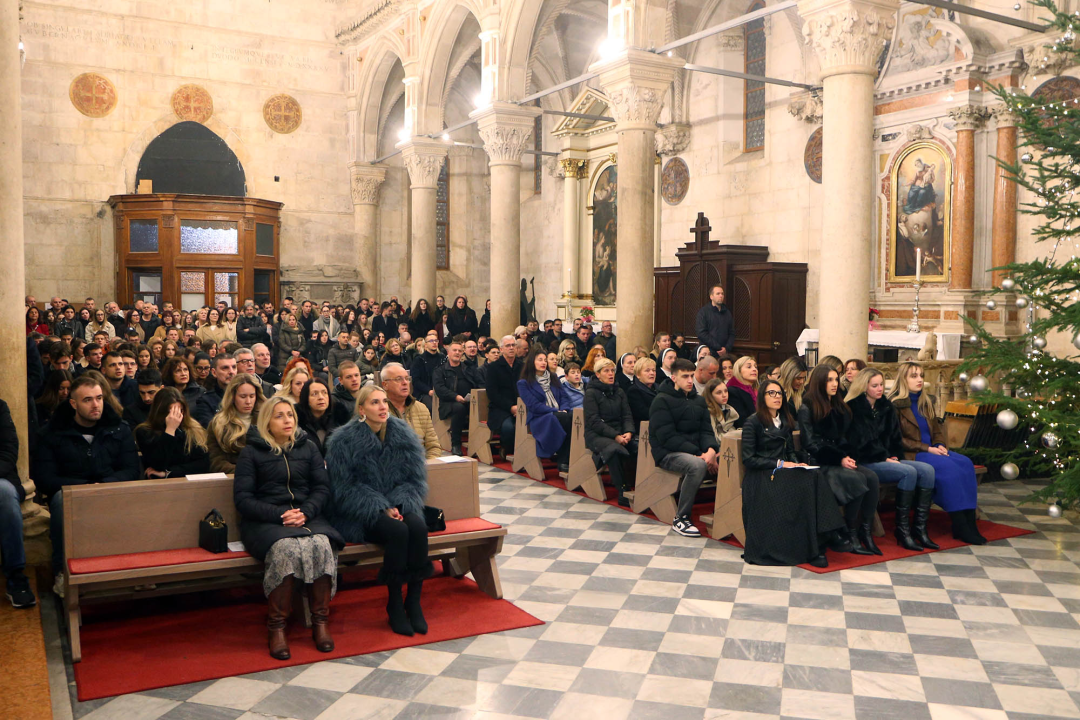 Polnoćka u katedrali