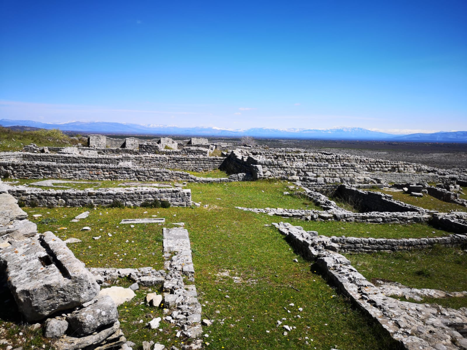 Zašto Bribirsku glavicu kod Skradina zovu hrvatskom Trojom?