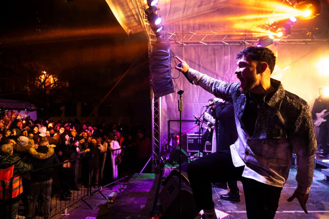 FOTO Šibenčani i gosti guštali u najluđoj noći na nekoliko lokacija, nije ih omela ni hladnoća