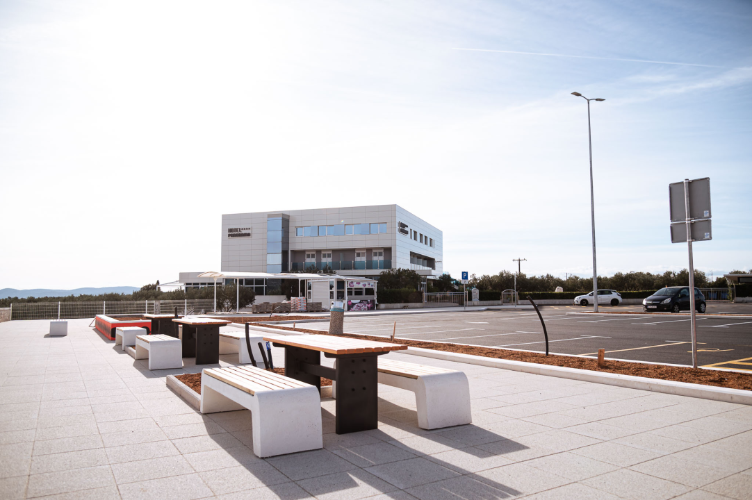 Pogled na Šibenik ljepši nego ikada: Novo odmorište kod Hotela Panorama uljepšalo ulaz u grad