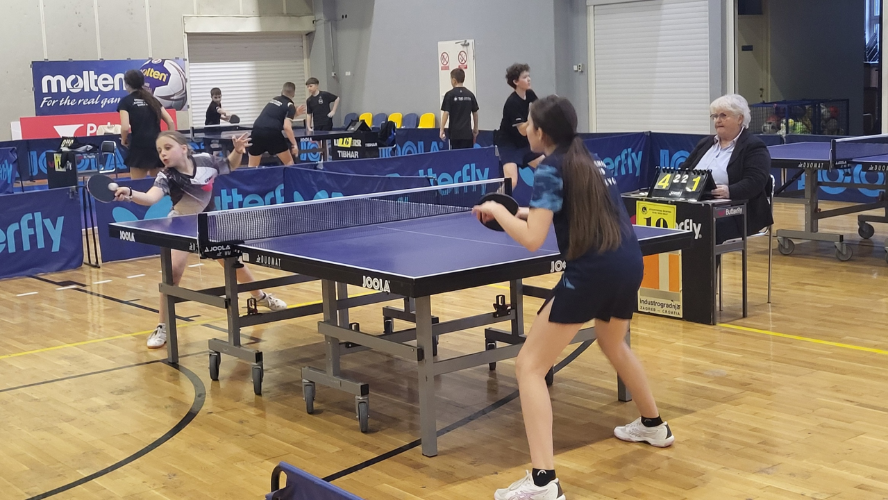 FOTO Odličan nastup stolnotenisačica Šibenika u Dugom Selu