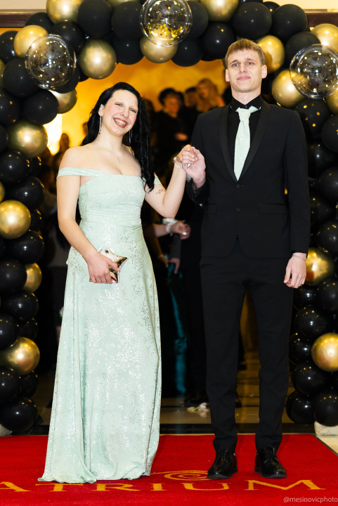 FOTOGALERIJA Maturalni ples šibenske Turističko-ugostiteljske škole (2)