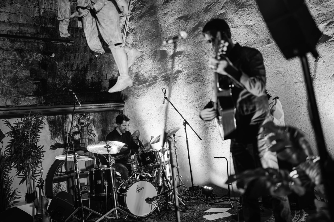 Šibenski trio Mantes predstavio svoj prvi album 'Šapat'