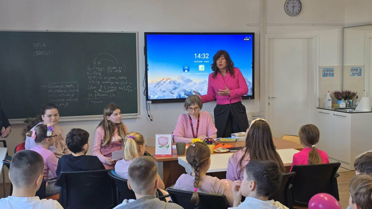 Dan ružičastih majica u OŠ Brodarica: Pravobraniteljica za djecu održala korisno predavanje