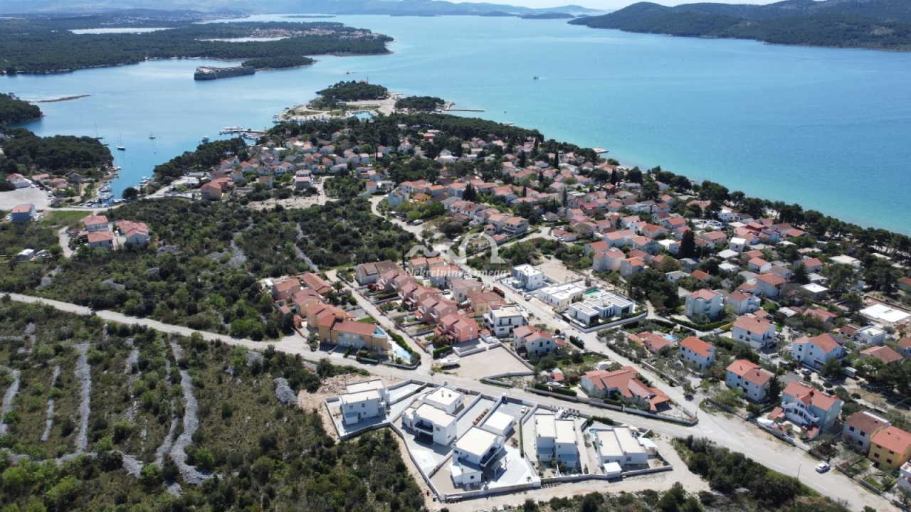 Izbori ekskluzivnih vila s Njuškala u okolici Šibenika