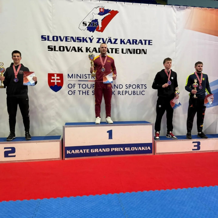 Toma Mileta na karate turniru u Slovačkoj osvojio srebro