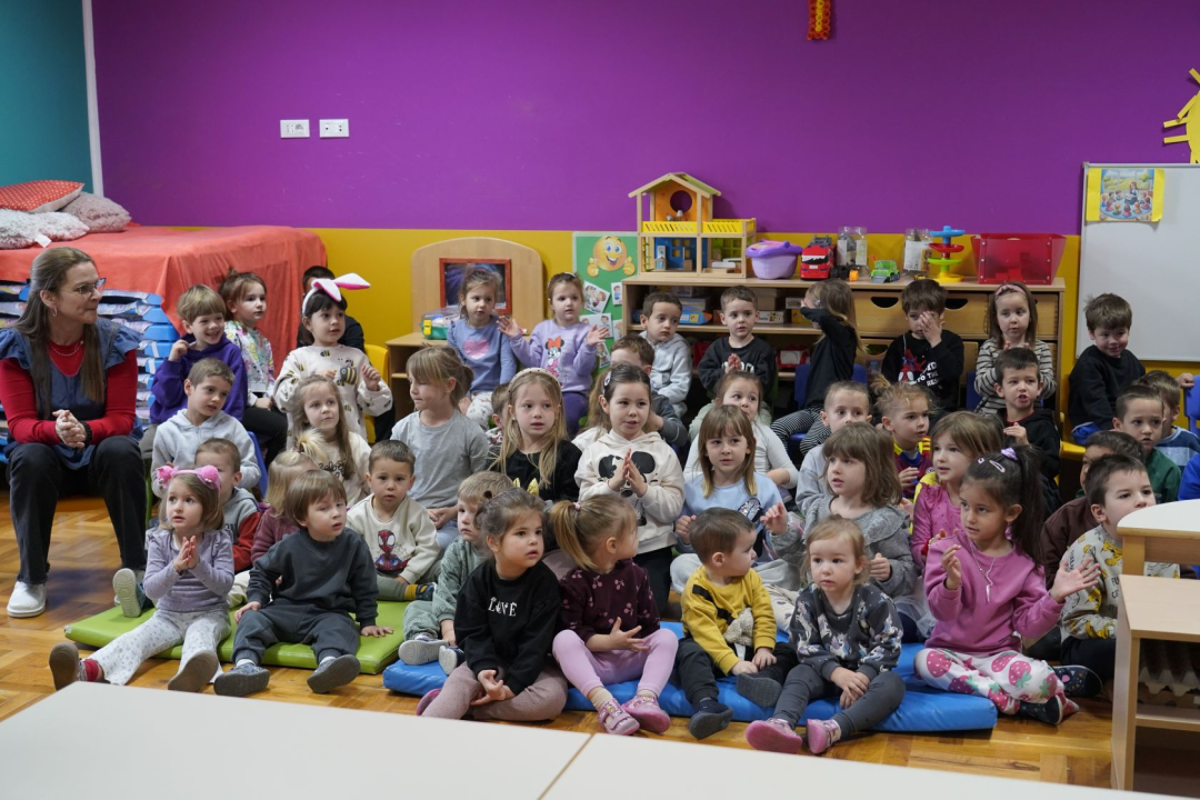 Gradonačelnik posjetio Dječji vrtić Blažena Hozana: Djeci i odgojiteljicama čestitao Uskrs
