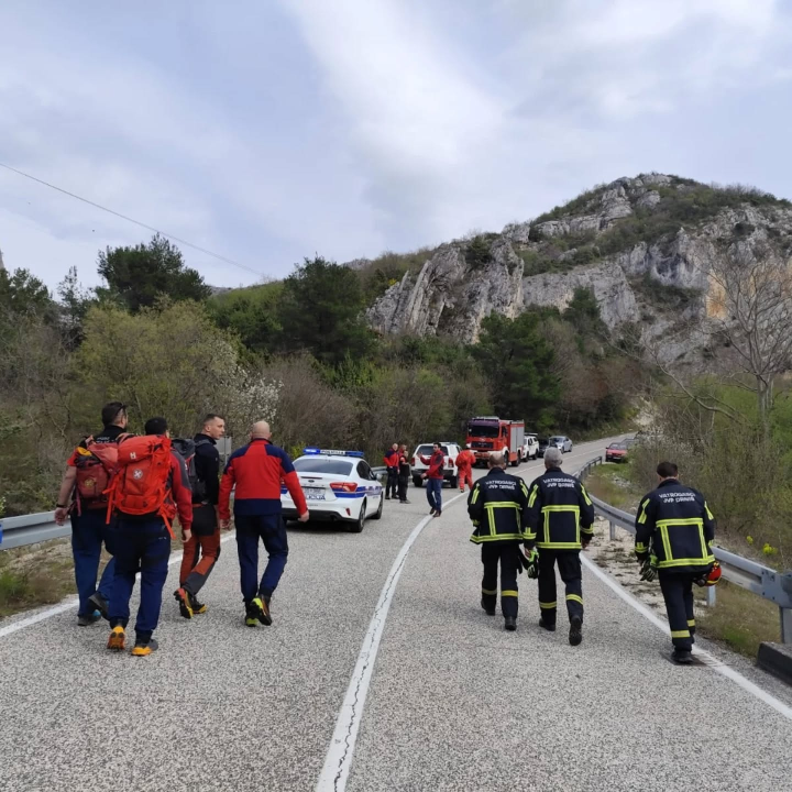 Nesreća u kanjonu Čikole: Ozlijeđeni strani državljani pri neovlaštenom spuštanju niz zipline