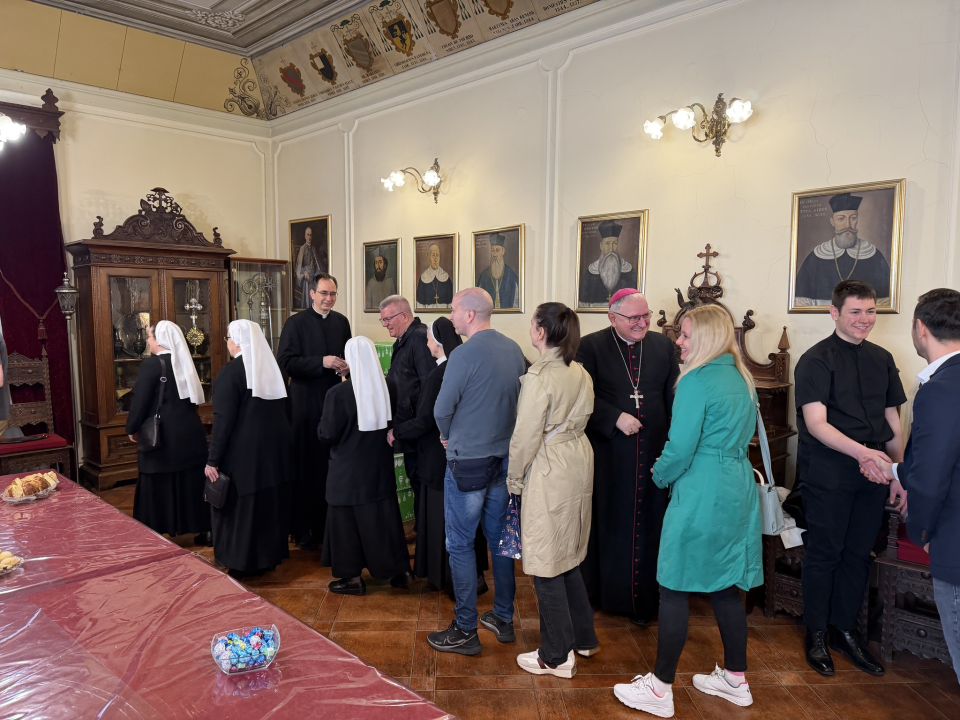 FOTO Proslavljen Uskrs u katedrali sv. Jakova