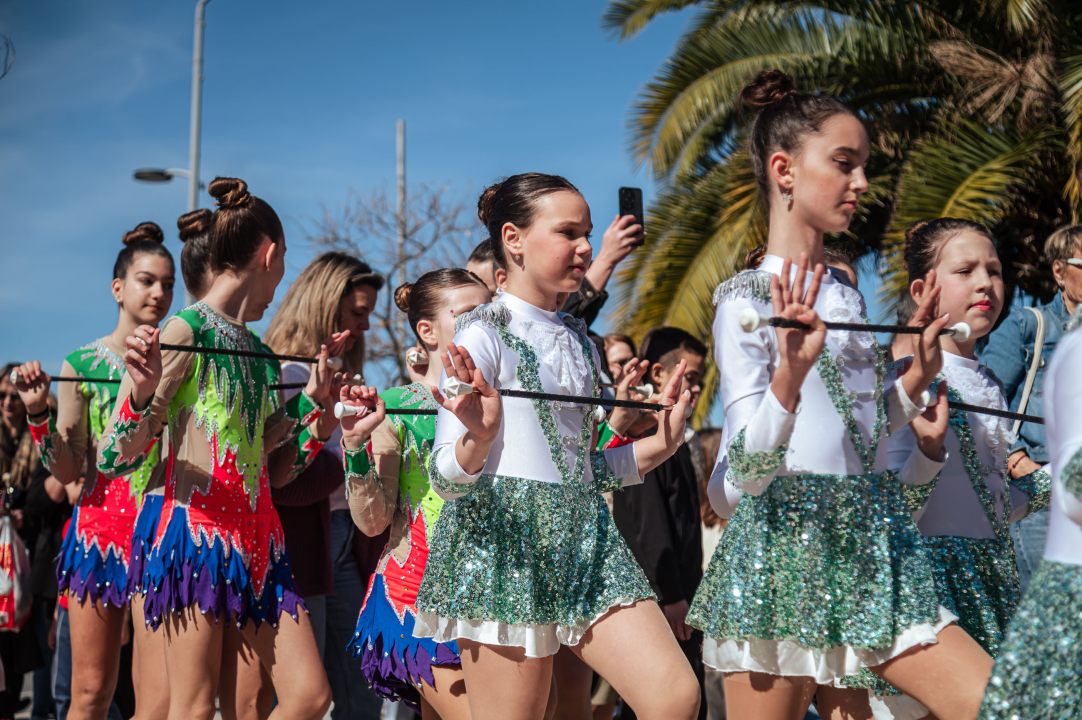 FOTO Obrtnici i ove godine pripremili uskrsni doručak u Šibeniku, glavna zvijezda bila je mega fritaja