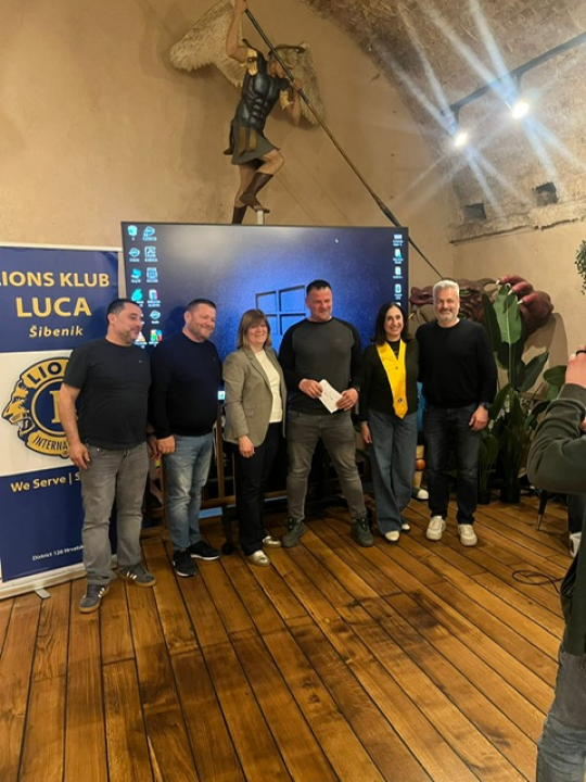 Humanitarni kviz u Azimutu