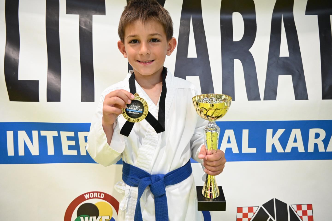  Karate klub Okit Vodice  i dalje čvrsto na tronu
