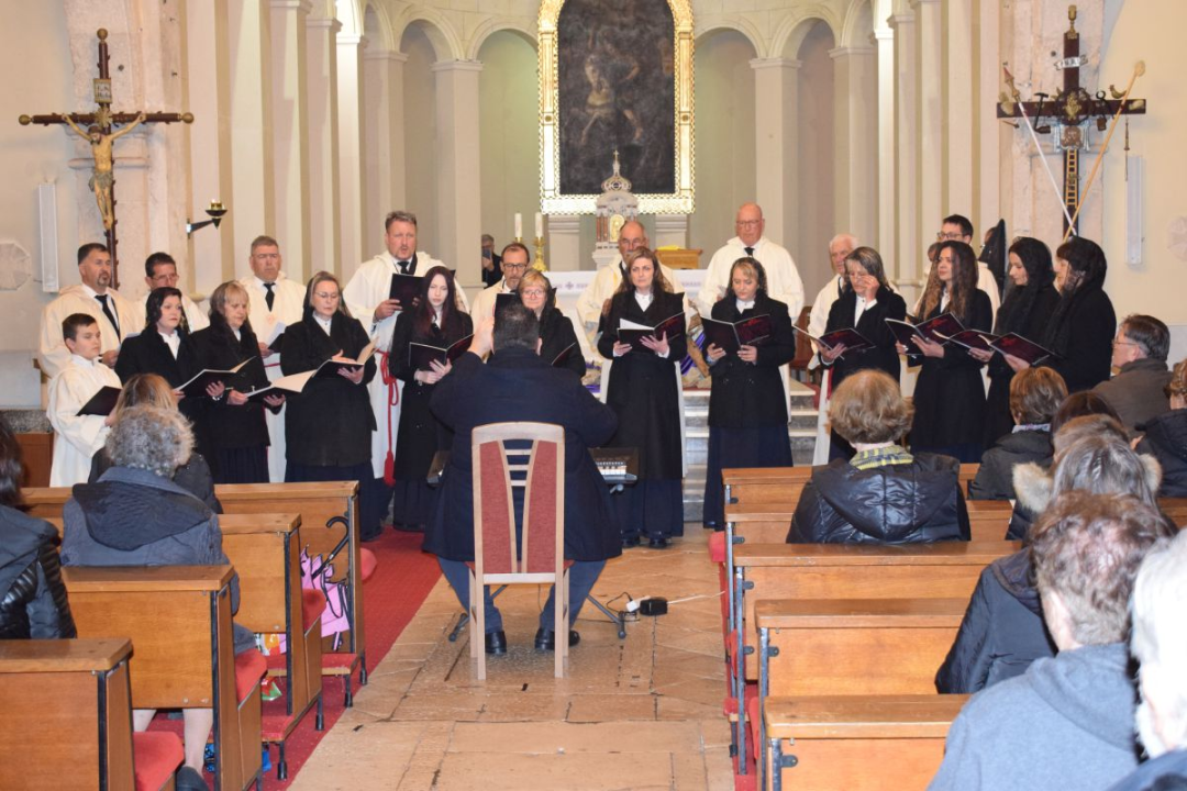 U Primoštenu izveden oratorij 'Za križen'