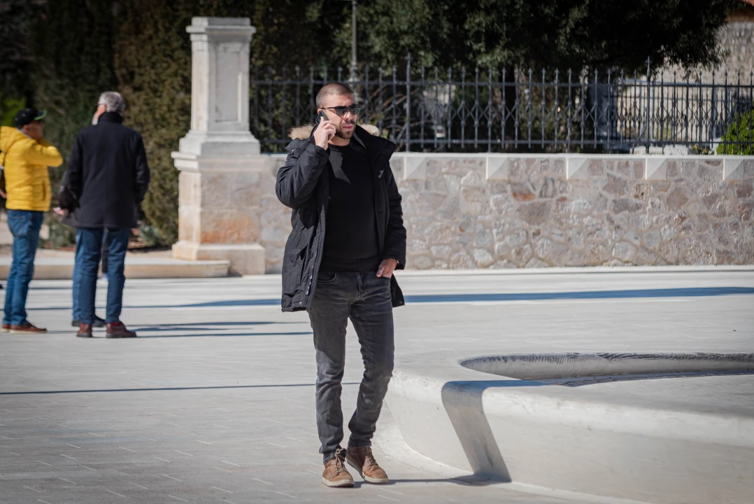 Vladari đira po gradu dokazuju da i muškarci u Šibeniku nose modu u malom prstu 