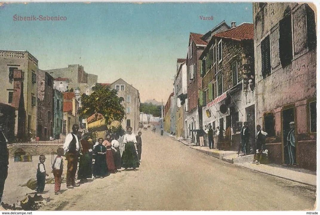 Našli smo stare i rijetke fotografije Šibenčana: Pogledajte što se sve kroz godine mijenjalo  
