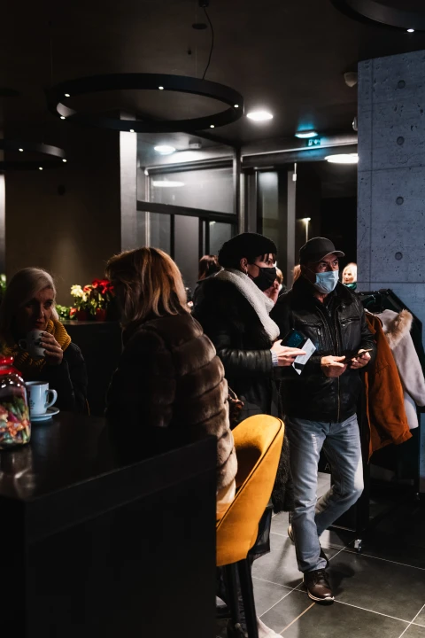 Lado u Kući umjetnosti Arsen premijerno izveli božićni program 'Srićna noć je prispila'