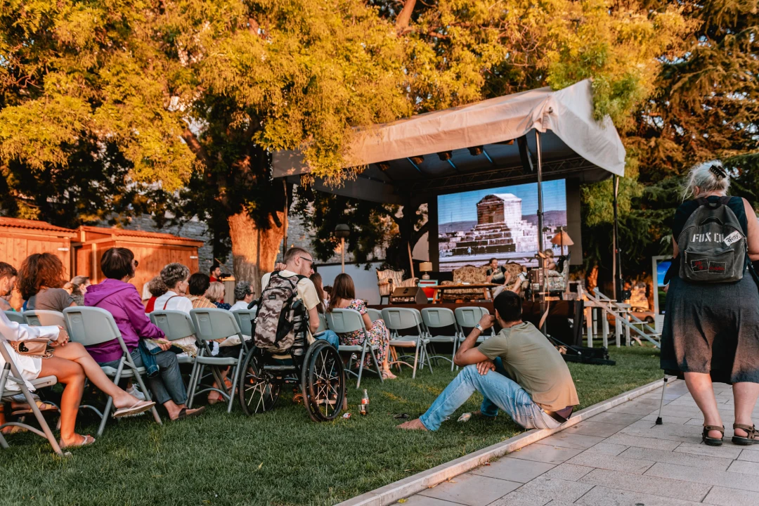 Svijet je na tri dana došao u Šibenik: Ispred Azimuta poslušajte zanimljiva putopisna predavanja!