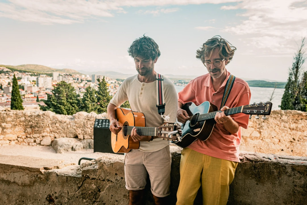 Kings of Convenience u tišini zaključili sezonu na sv. Mihovilu