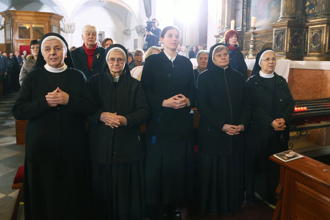 Misa i procesija: U Šibeniku proslavljen blagdan sv. Nikole Tavelića