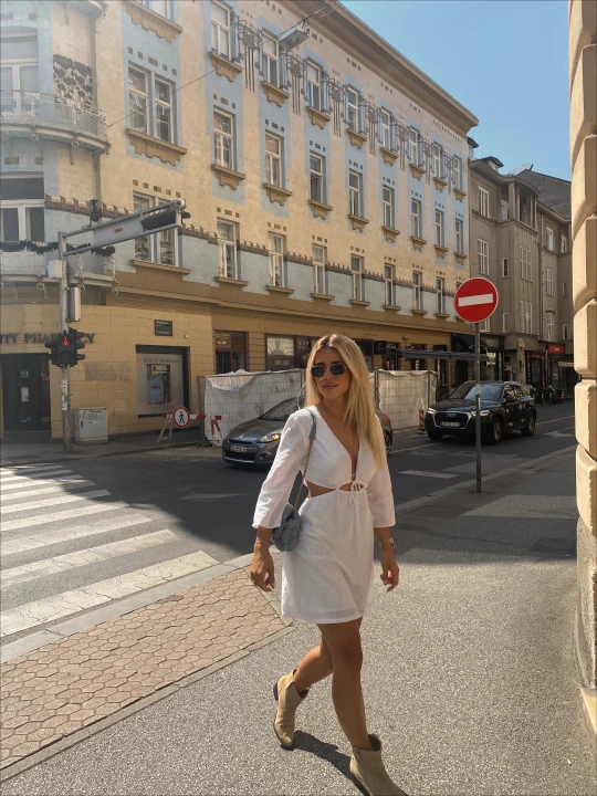 Anđelu na Instagramu prati preko 20 tisuća ljudi: 'Hobi je postao nešto više od samog naslikavanja'