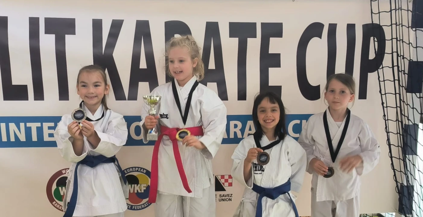 Uspješni nastupi članova KK Šibenik i KK Šibenik 1066 u katama na Split karate kupu
