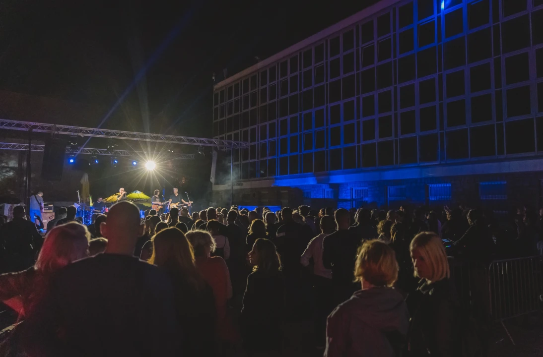 Prva večer Babljeg ljeta prošla odlično: Ni Partibrejkersi nisu uspjeli pokvariti party