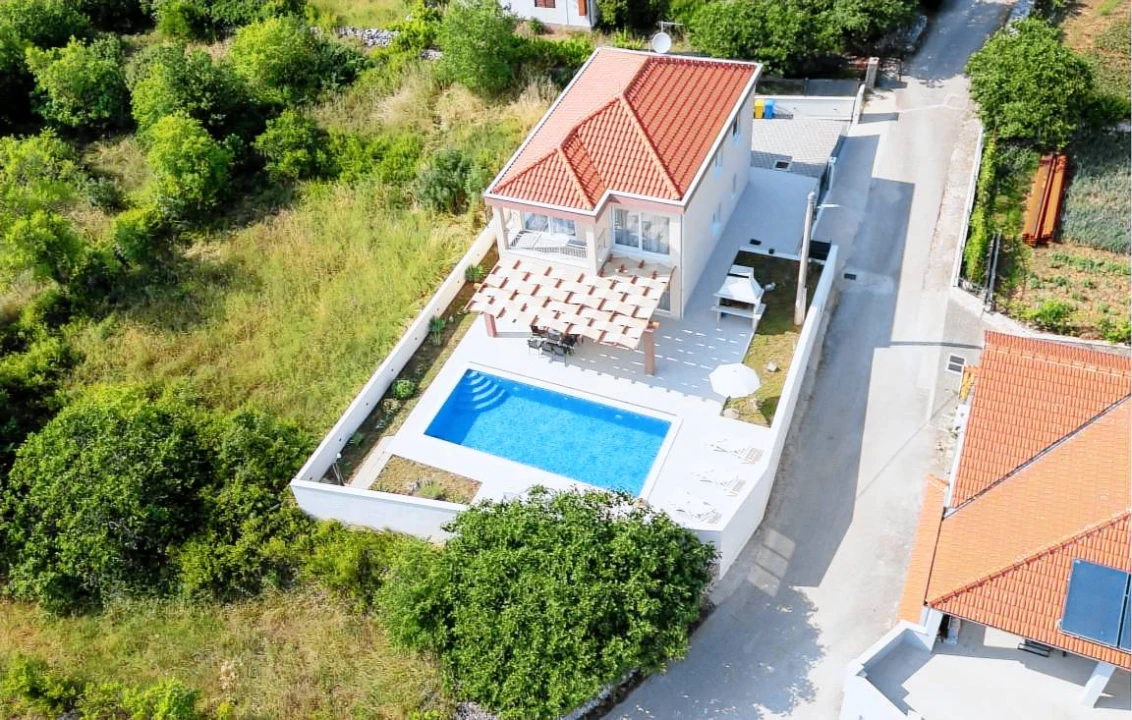 Šibenski 'Vodovod i odvodnja' doveo vodu iz Krke i do zagorskog dijela Općine Marina