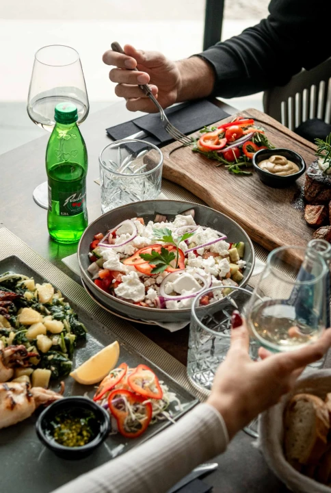 FOTO Posjetite Restoran Šarm, idealno mjesto za svako doba dana! 