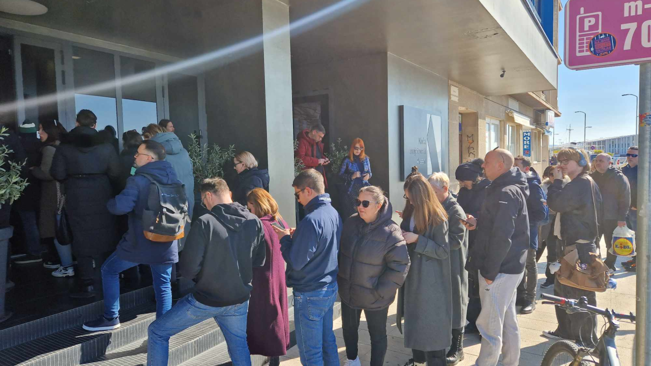 Srdele napunile peškariju, karte za Morrisseya blagajnu u Arsenu