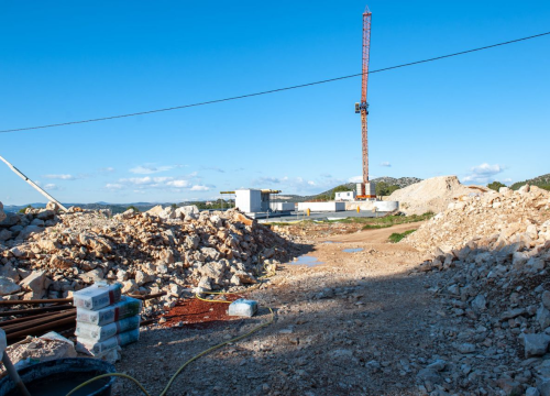 Fotografija 2 - Sv. Ivan izgleda neprepoznatljivo, zgrada koja je niknula bit će zakamuflirana: 'Tvrđavu svečano otvaramo na Dan grada'