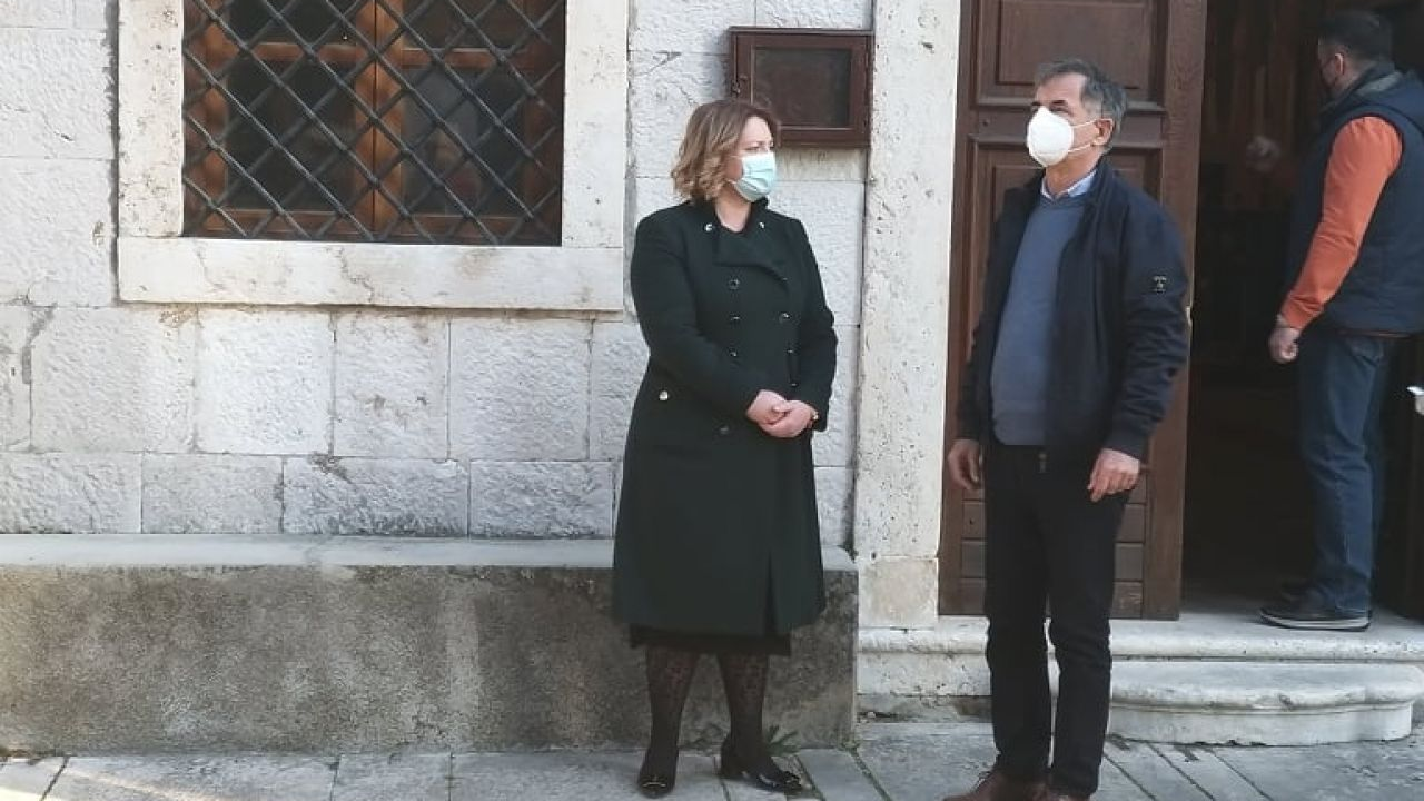 Milorad Pupovac nakon provale u crkvu sv. Spasenja: 'Ovo nije napravljeno kako bi se povrijedilo pravoslavne vjernike nego iz koristoljublja i ljudskog posrnuća'