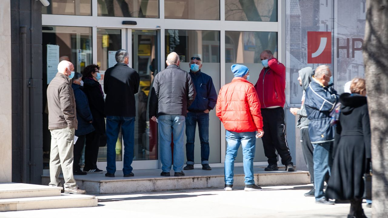 Velik skok novozaraženih: U Hrvatskoj danas 1445 novooboljelih od covida-19