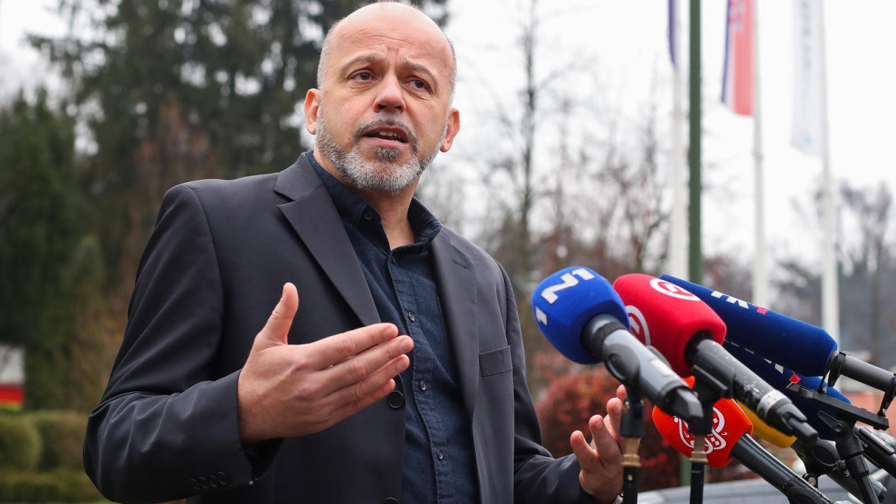 Ravnatelj HALMED-a: 'Liječnici će upozoriti pacijente na moguću pojavu tromboze'