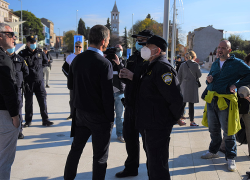 Izgleda da u Hrvatskoj neće biti novog lockdowna: Umjesto toga ide se u masovno kažnjavanje?
