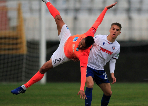 Jedan pogodak opet koštao Šibenik, suci i ovog puta oštetili narančaste