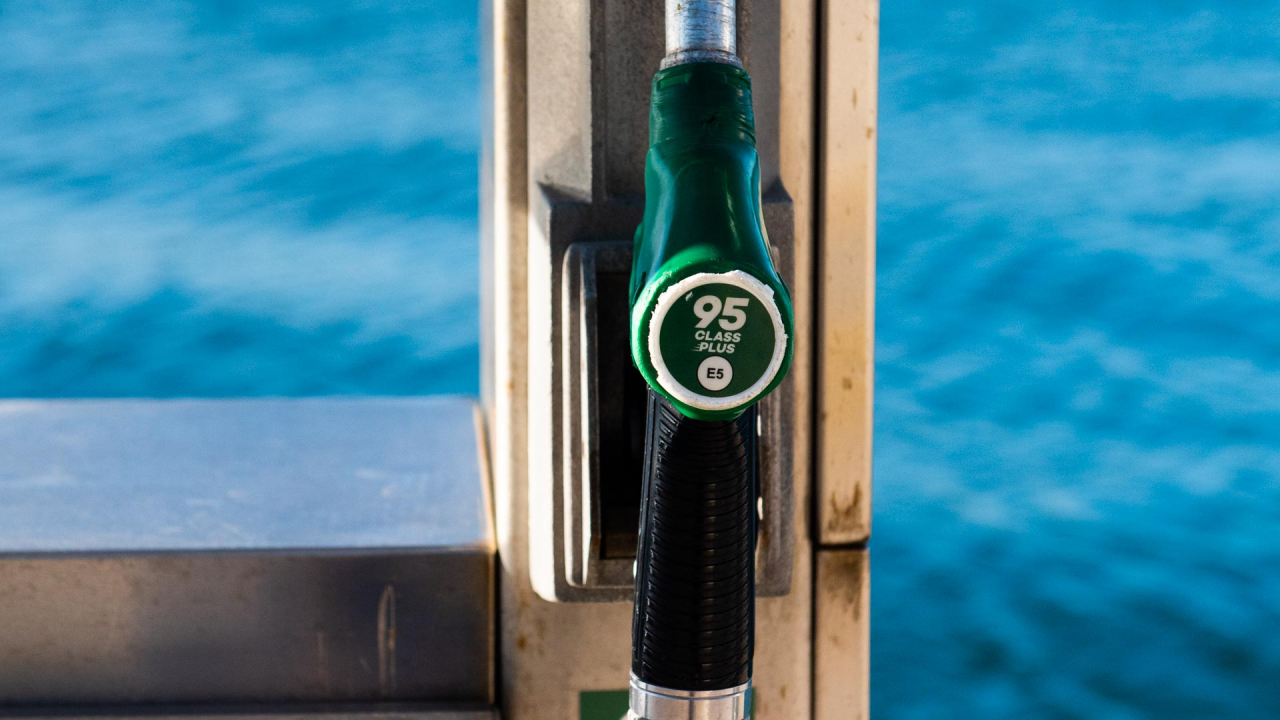 Nakon više tjedana rasta cijena, napokon pojeftinjuje gorivo u Hrvatskoj: Evo za koliko