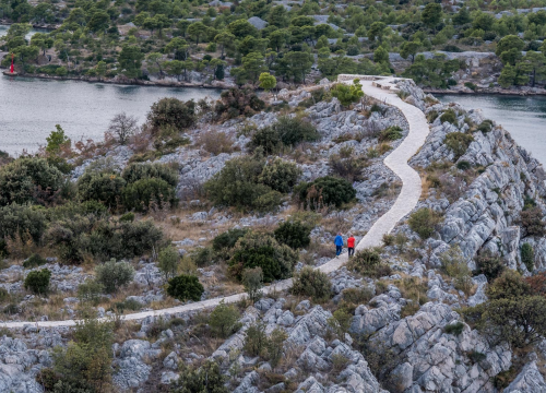 Ne, 10 tisuća koraka dnevno nije dovoljno da bi ostali zdravi: Evo i zašto