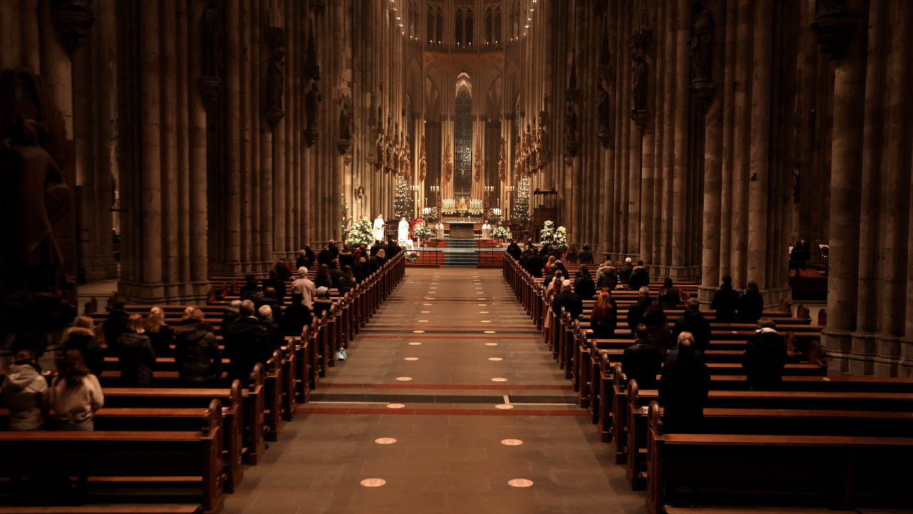 Dvije najveće njemačke crkve najavile da se za Uskrs neće odreći mise s vjernicima