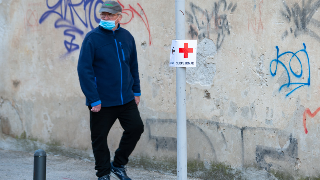 U Hrvatskoj 1802 nova slučaja zaraze u posljednja 24 sata: Preminulo 16 osoba