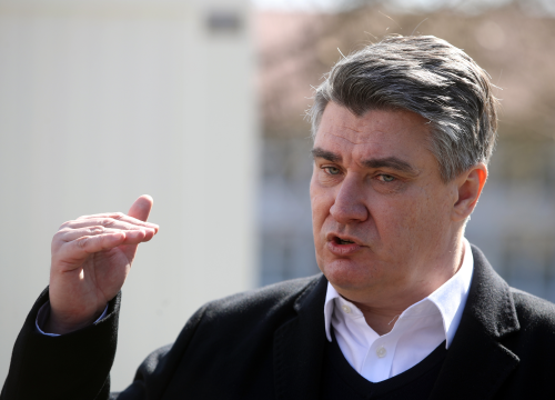 Milanović Pupovcu: Ja bih se, na tvom mjestu, figurativno ubio ili zašutio