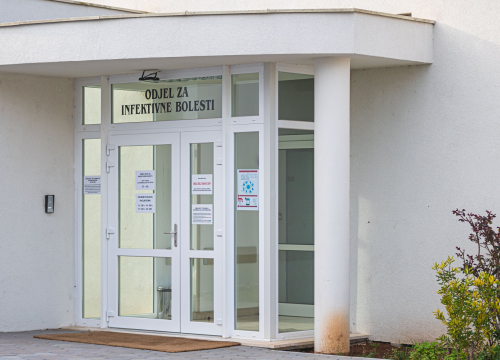 U županiji 23 novozaraženih koronavirusom: Na liječenju u šibenskoj bolnici 34 osobe