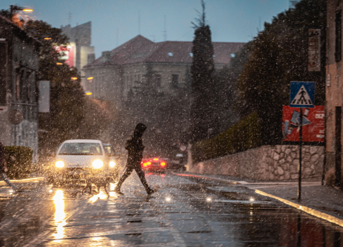 Već je debelo proljeće, a u Šibeniku pada snijeg: Zadnji put tako je bilo 2018. godine