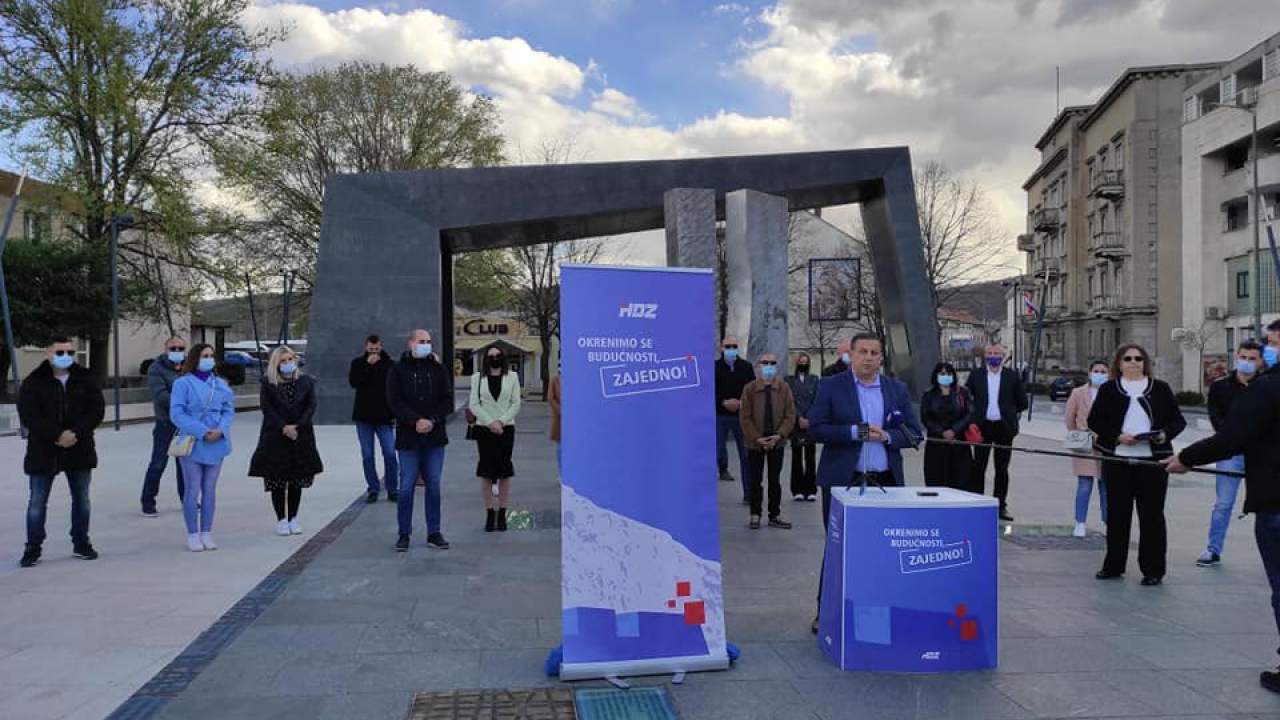 Nikola Blažević i Sanja Bebek predstavljeni građanima: 'Naš fokus su ljudi, njih želimo zadržati i vratiti'