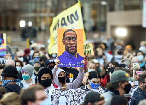 Policija ubila mladog crnca pored Minneapolisa, izbili veliki prosvjedi