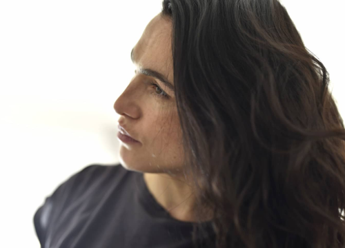 'Moj sin ne govori, ne odaziva se i ne gleda u oči, a terapija je tek za 9 mjeseci. Zar za sve u ovoj državi treba veza'